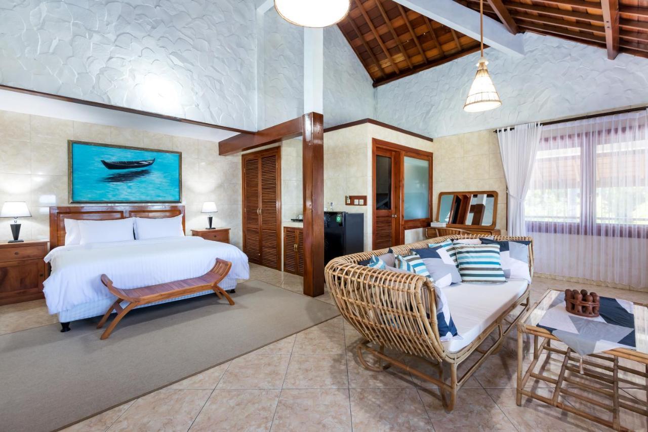 Kanna Seafront Estate Tulamben Екстериор снимка